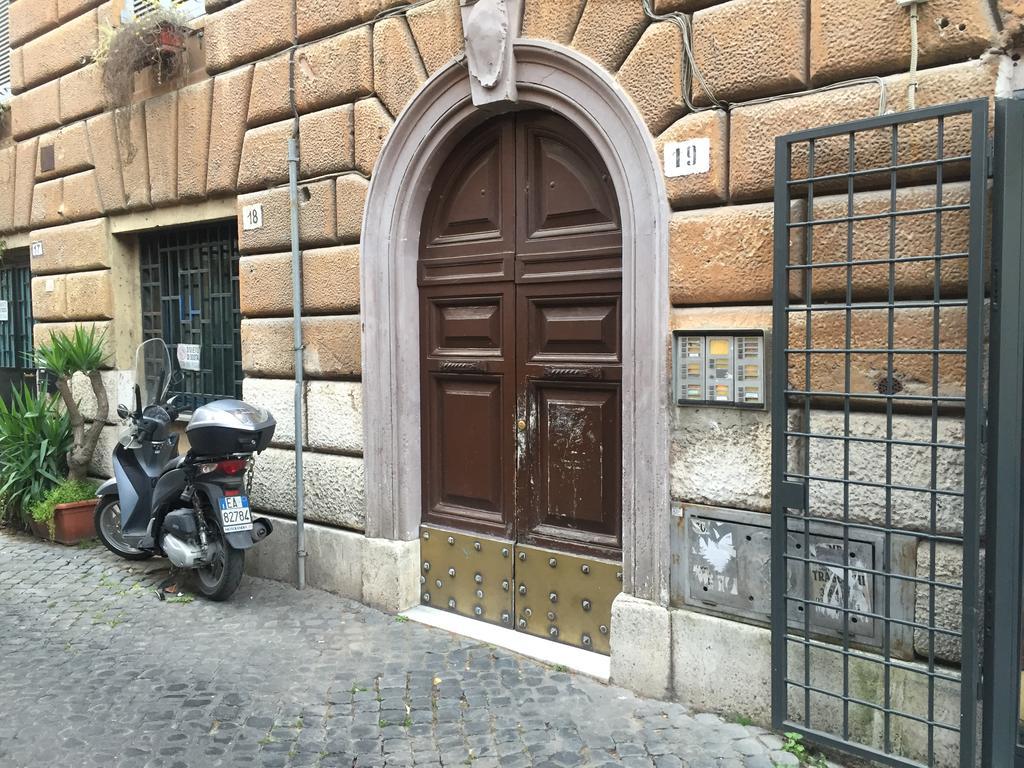 Riari Trastevere Apartment Rome Luaran gambar